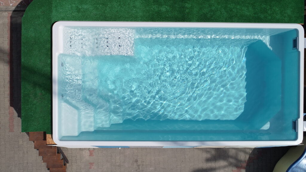 Glasfiberpool FULL RELAX 7,50m x 3,10m x 1,50m