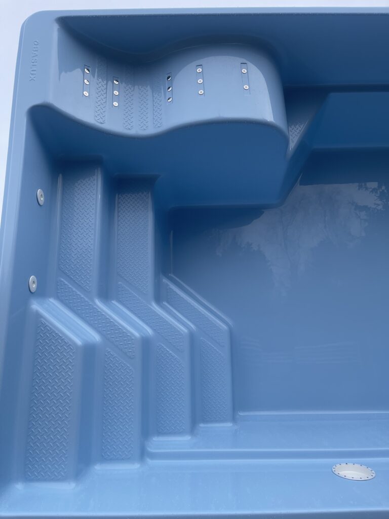 Glasfiberpool MAXI SPA 8,00m x 3,50m x 1,50m